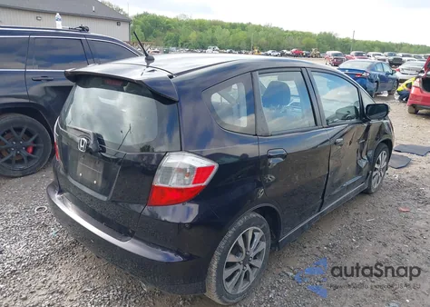 2013 Honda Fit Sport из США, поврежденный, VIN JHMGE8H54DC068352
